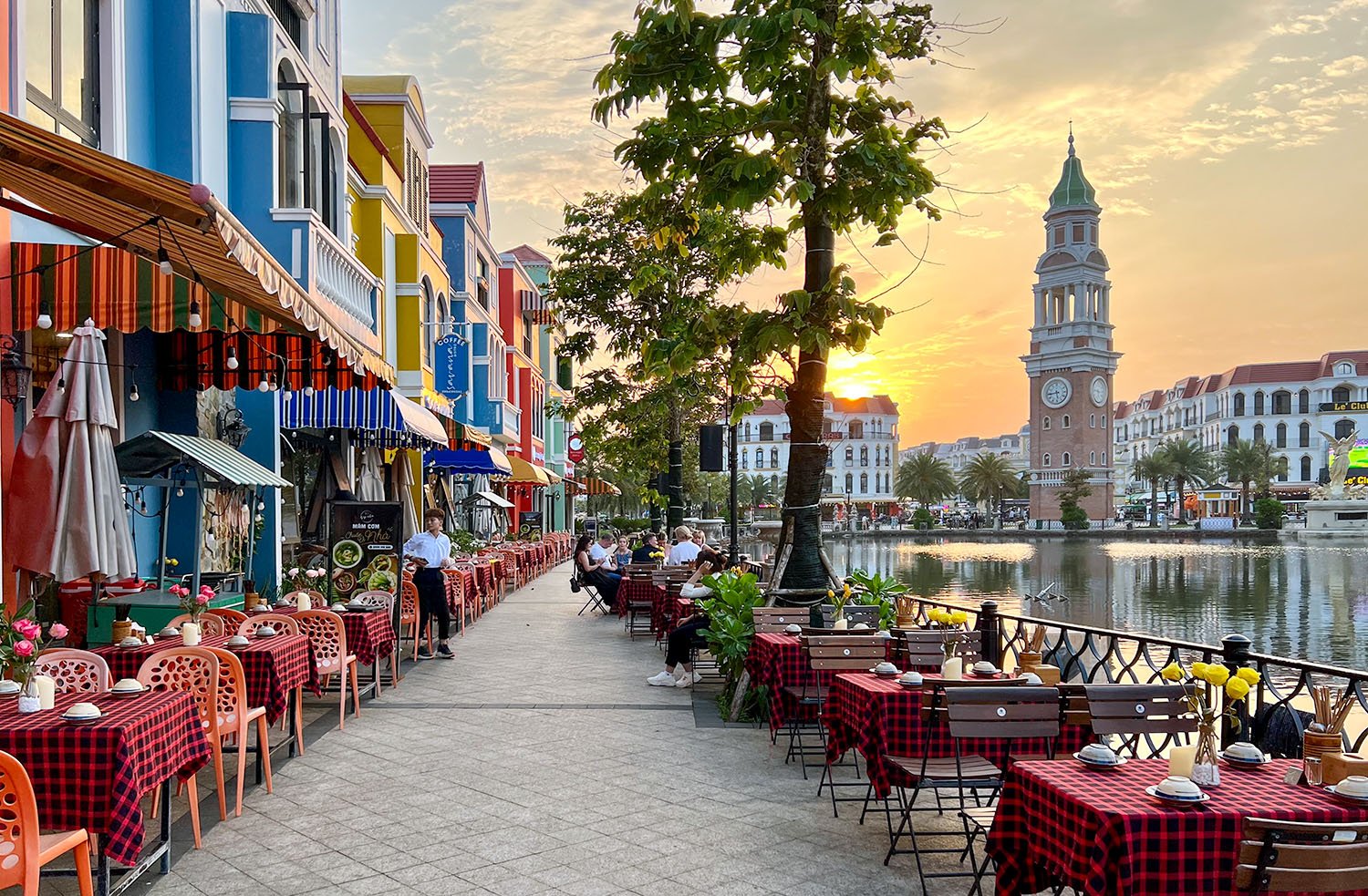 Vietnam City & Island Escape